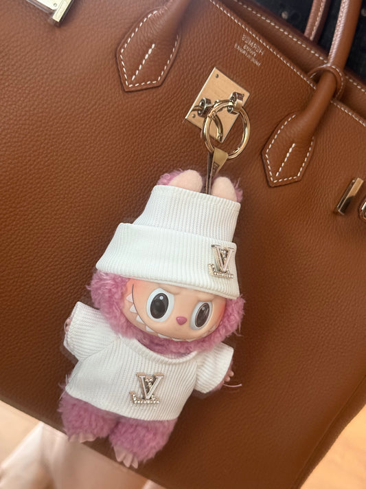 THE CLASSIC IN WHITE/ SILVER